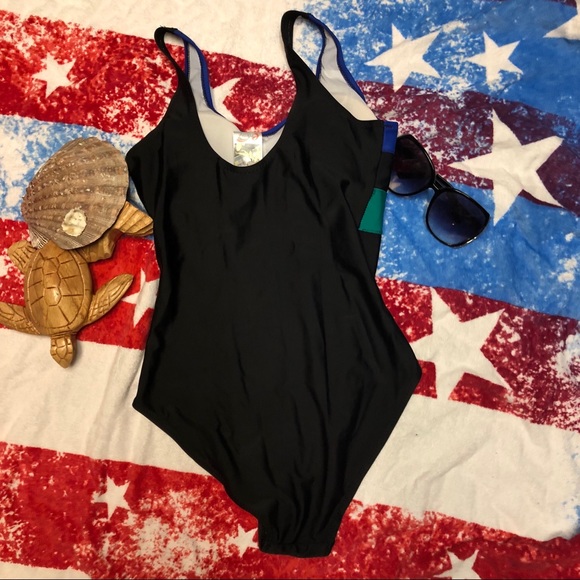 Enkay One Piece Swimsuit Color Blocked - Picture 5 of 7